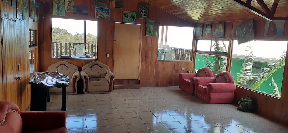 Hostel La Suerte
