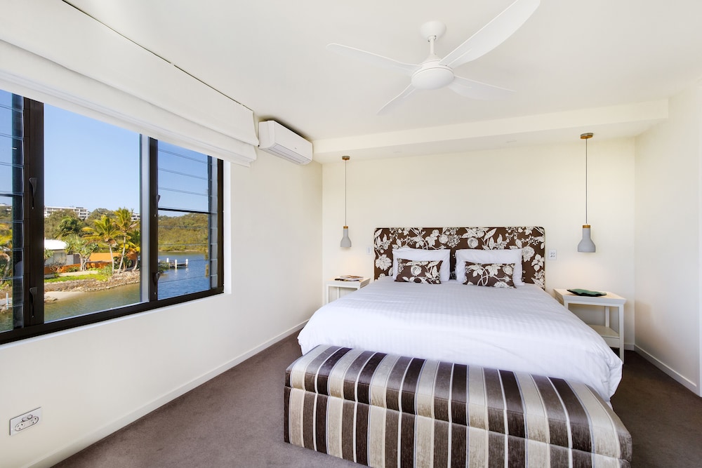 Pisces Apartments view 2