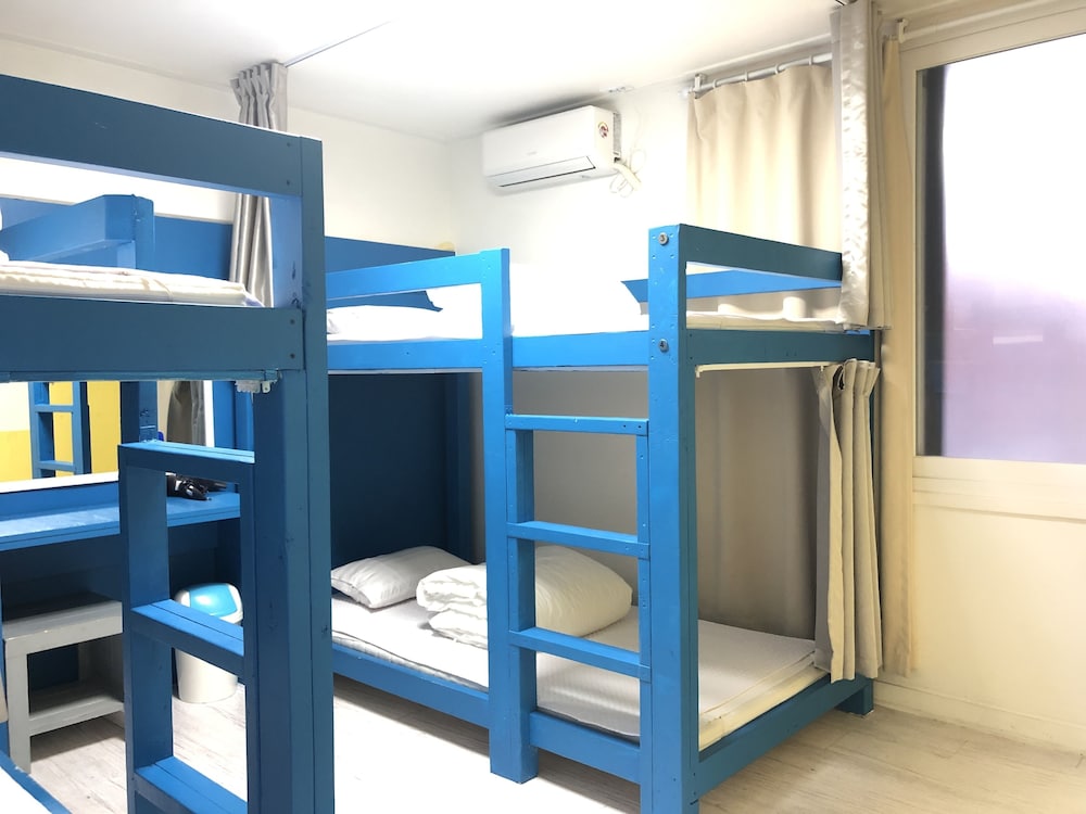 Slow Citi Guesthouse - Hostel