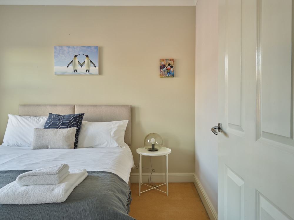 Brookbank Close view 5