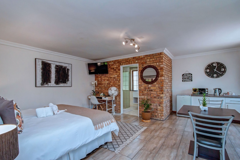 The Dorr Guesthouse