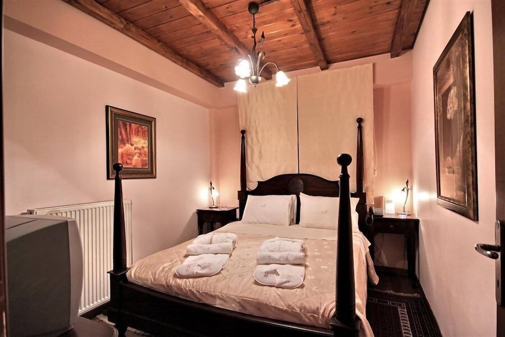 Menalia Villas & Suites