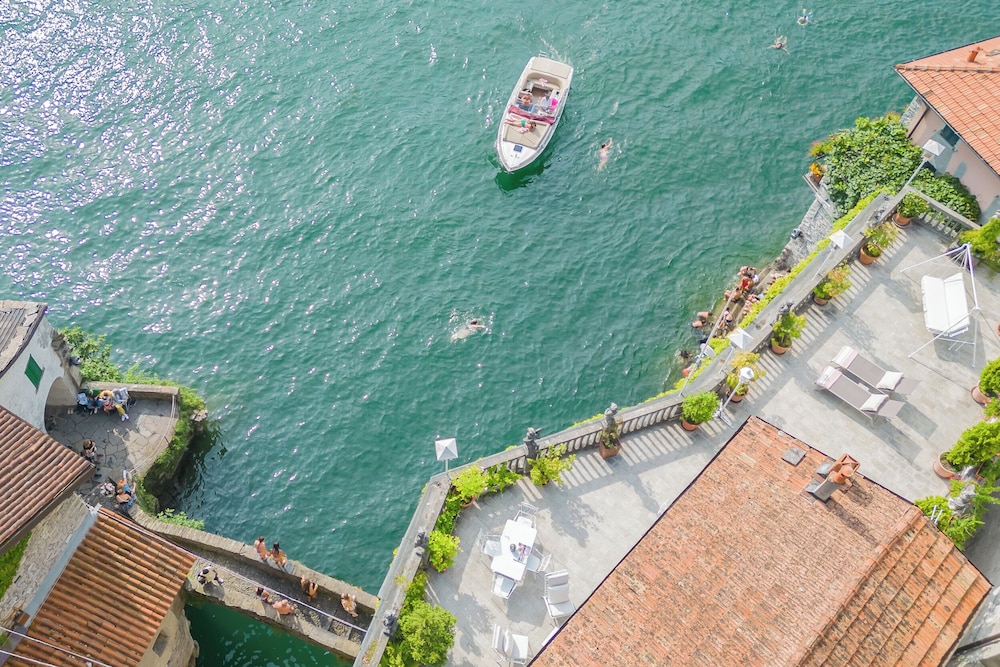 Terrace on Orrido di Nesso Waterfall by Rent all Como