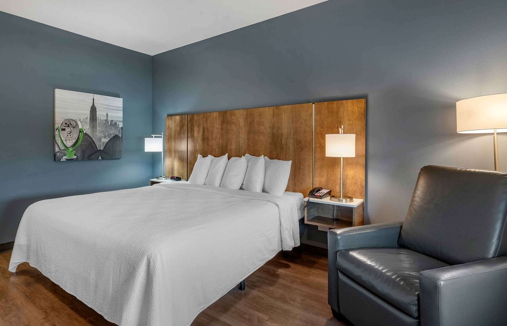 Fort Myers Vacations - Extended Stay America Premier Suites Port Charlotte I75 - Property Image 27
