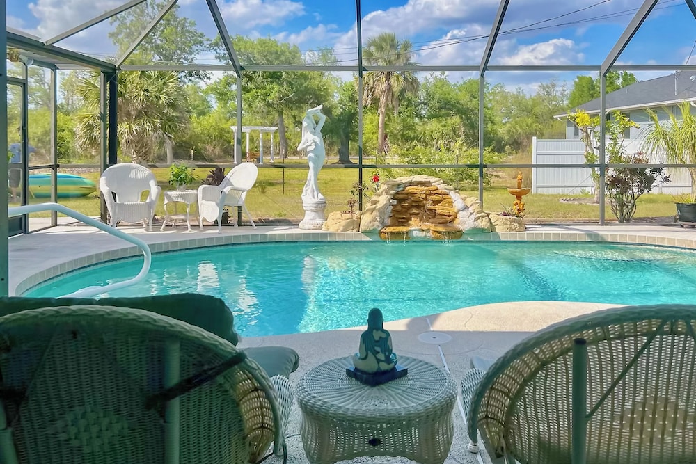 Pool, BBQ & More: Sleek Home in Port Charlotte!