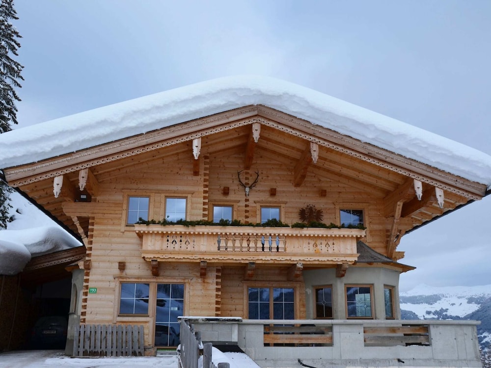 Apartment in Fugenberg Near Spieljochbahn