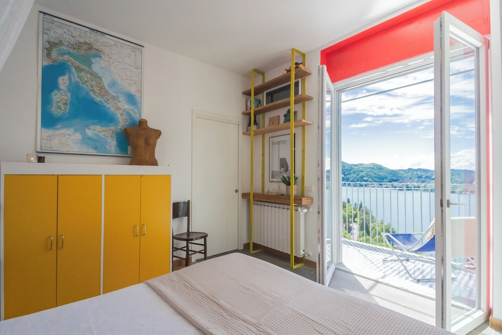 Casa Corbu by Rent all Como