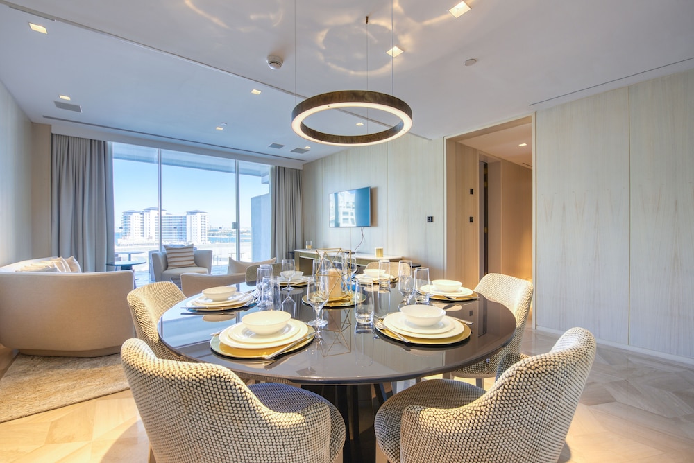 Five Palm Jumeirah Residences -Mint Stay
