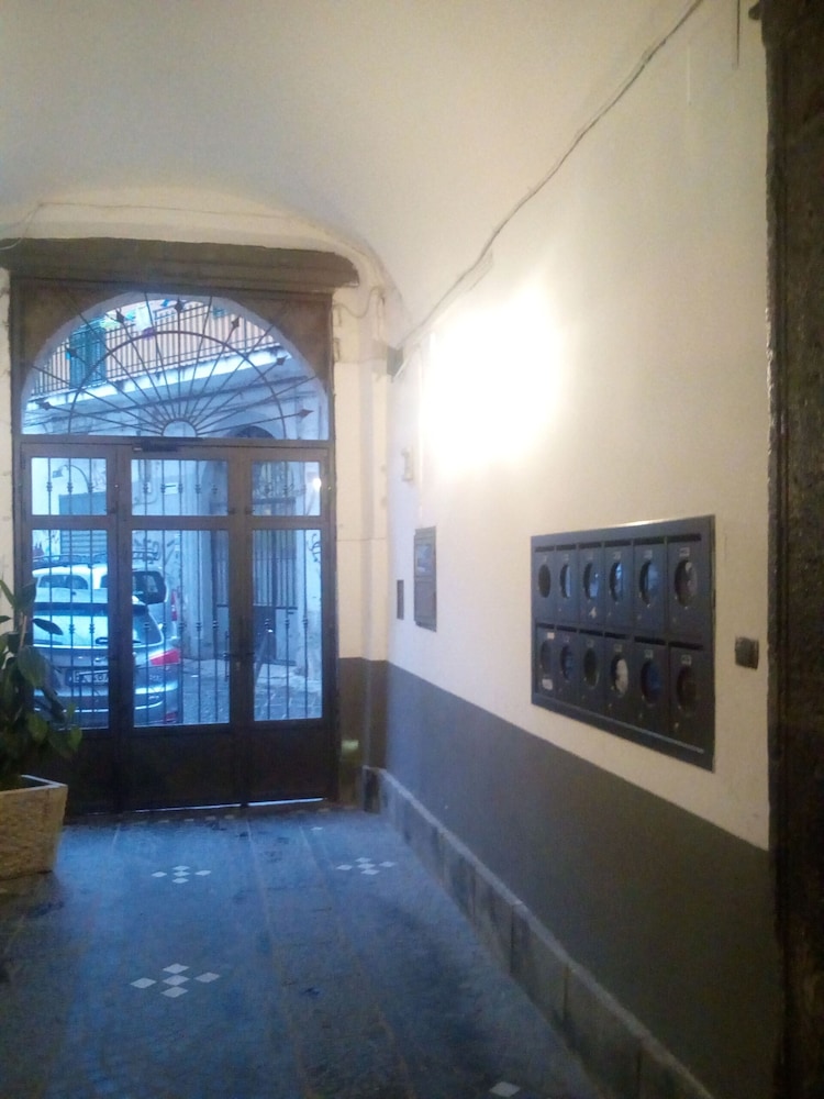 PIGNATELLI GUEST HOUSE