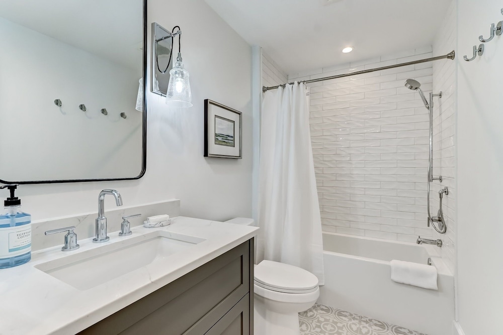 3690 South Fletcher 4 Bedroom Home