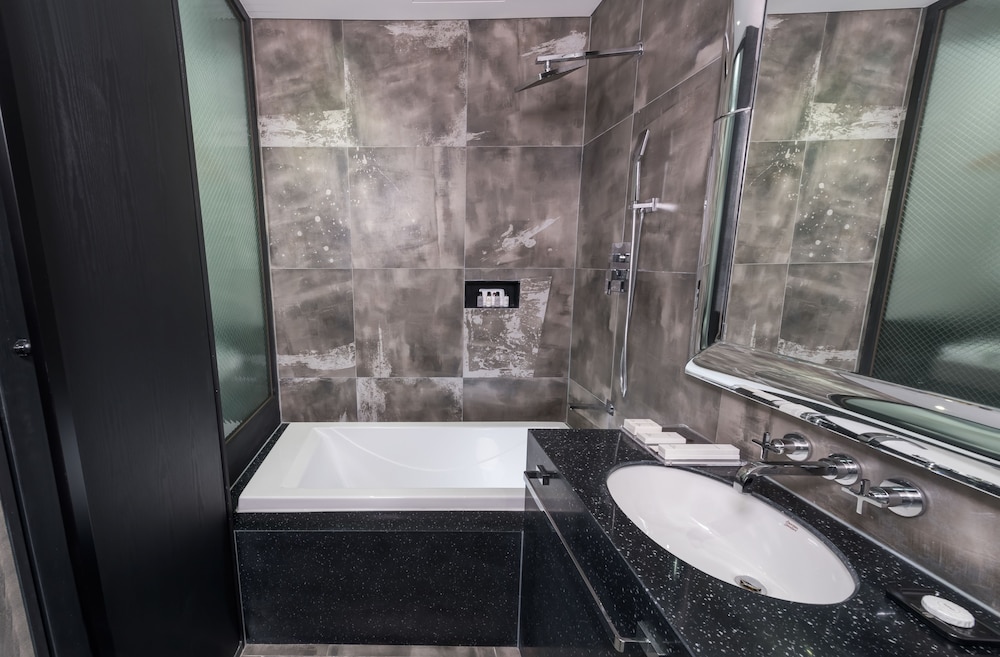 Hotel The Designers Kondae 58