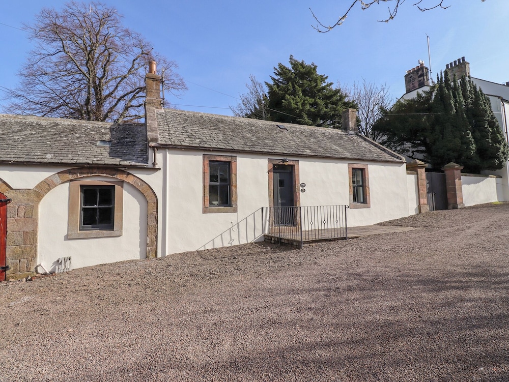 Manor Cottage
