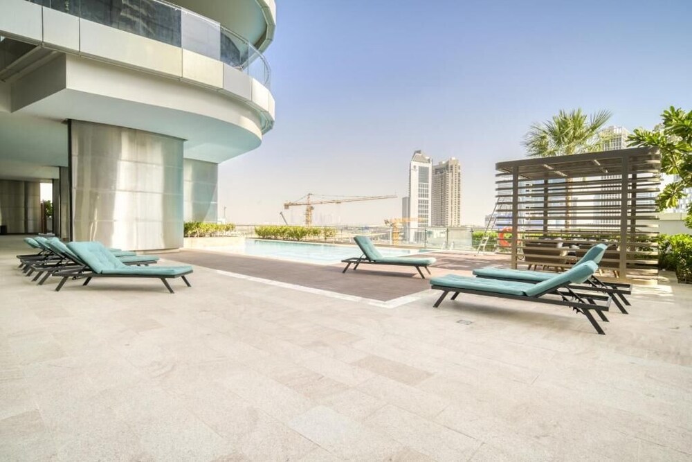Aya - Cozy 1BR Apartment with Panoramic City Views photo 2