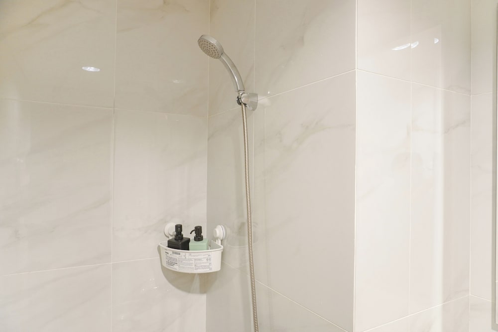 Cozy and Elegant Studio The Smith Alam Sutera Apartment