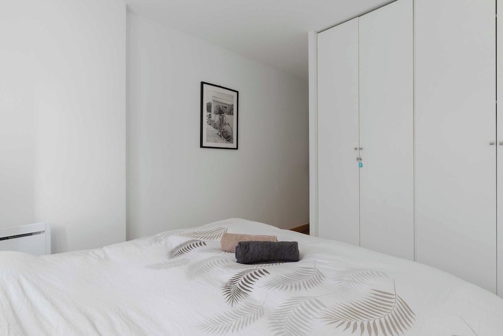 3 Bedroom Apartment With Garden and Swimming Pool view 3
