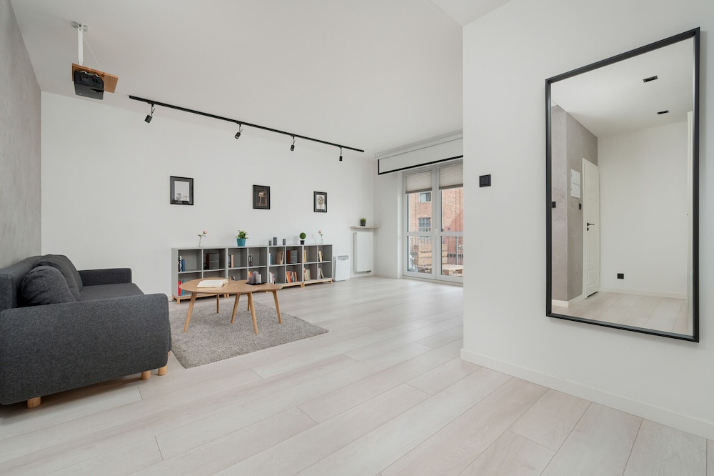 Łąkowa Apartment Łódź by Renters