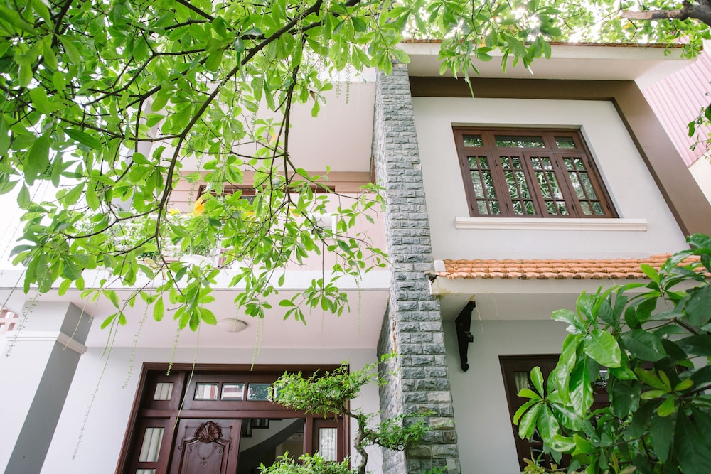 MH Villa