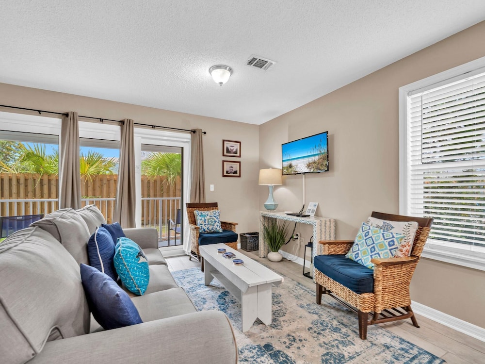 Beachside Villas 1211