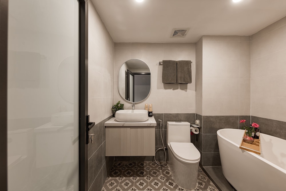 HoLo Ba Dinh Hanoi - Serviced HomeStay
