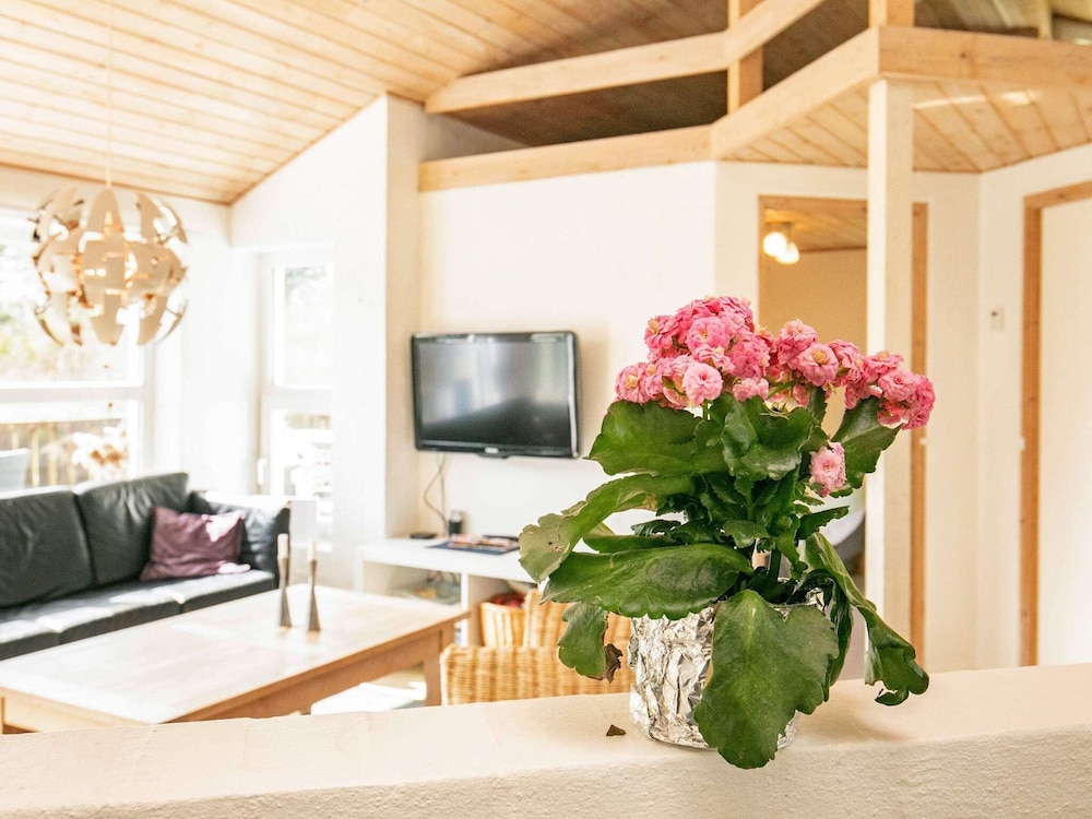 10 Person Holiday Home in Hjorring view 2