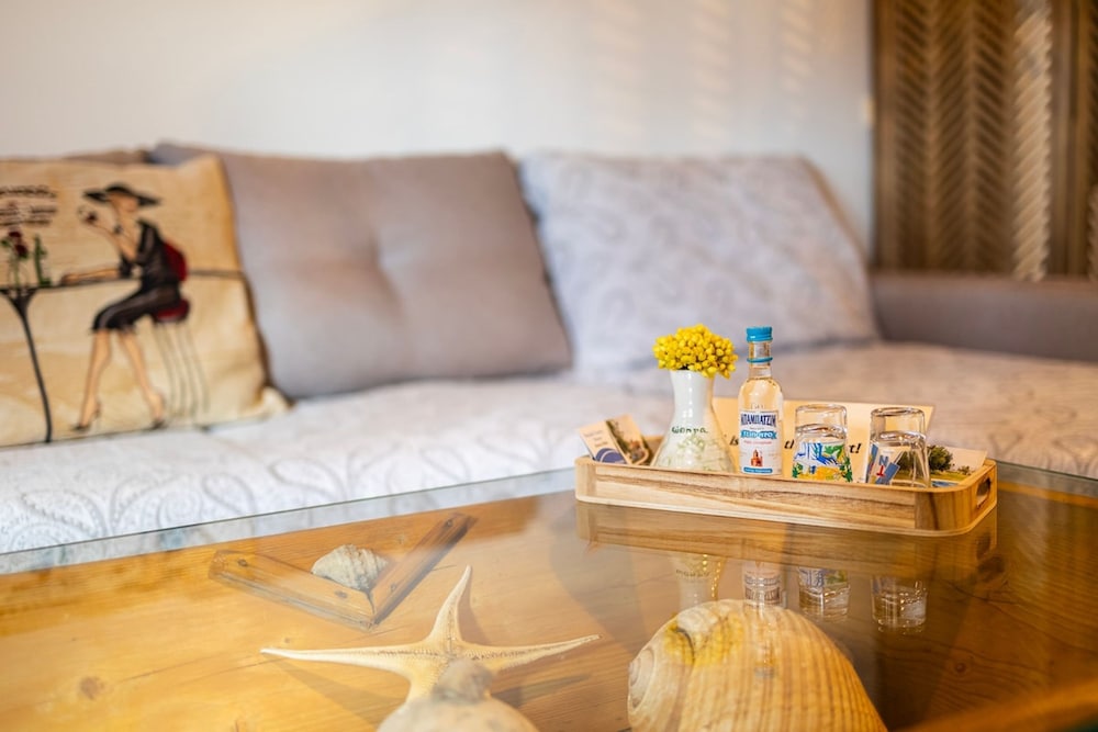 Petalidi Sunny Home Two