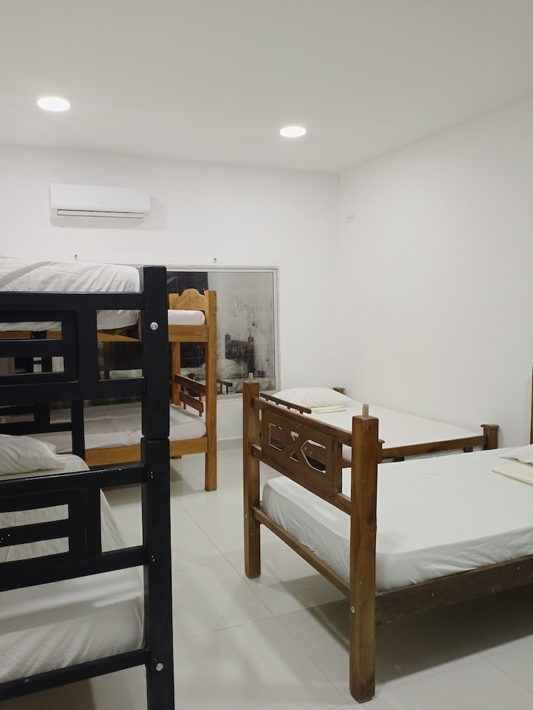 Mirador Beach Hostel