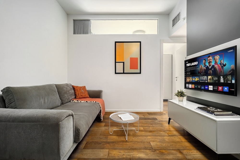Allenby Urban Living Apartments by Sea N Rent