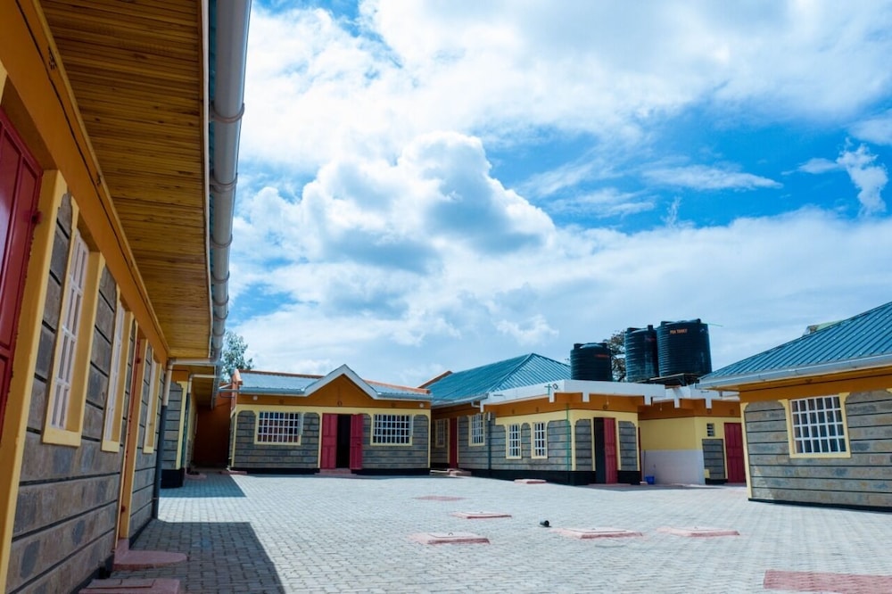 Lux Suites Sinai palace Apartments Narok