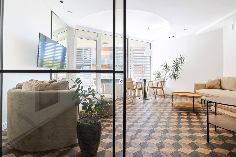 Orange Beautifful Appartement