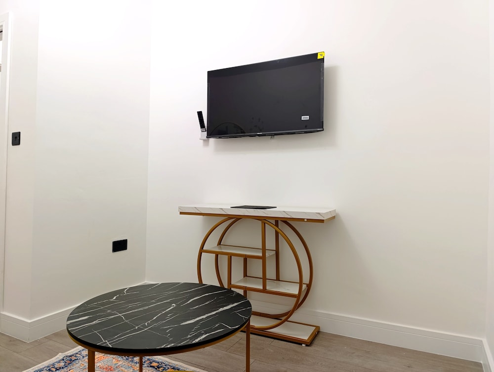Cardiff 1 Bed Apartment - City Living at its Best