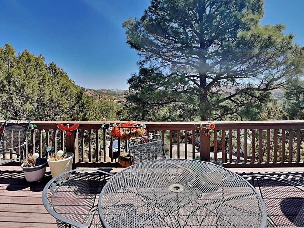 East Mountain View by Ruidoso Vacation Rentals