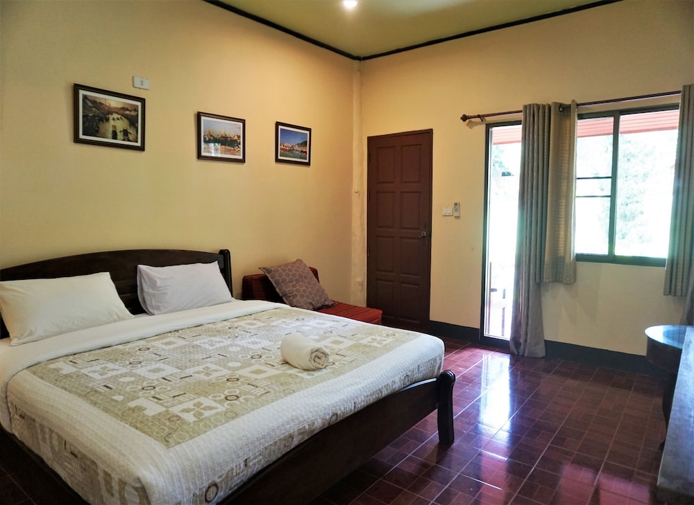 Mae Rim Vacations - Ban Rai Tin Thai Ngarm Eco Lodge - Property Image 6