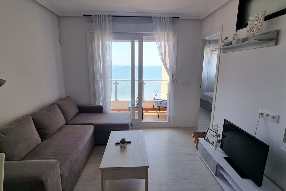 Seaside Apartment Sleeps 6 With Balcony