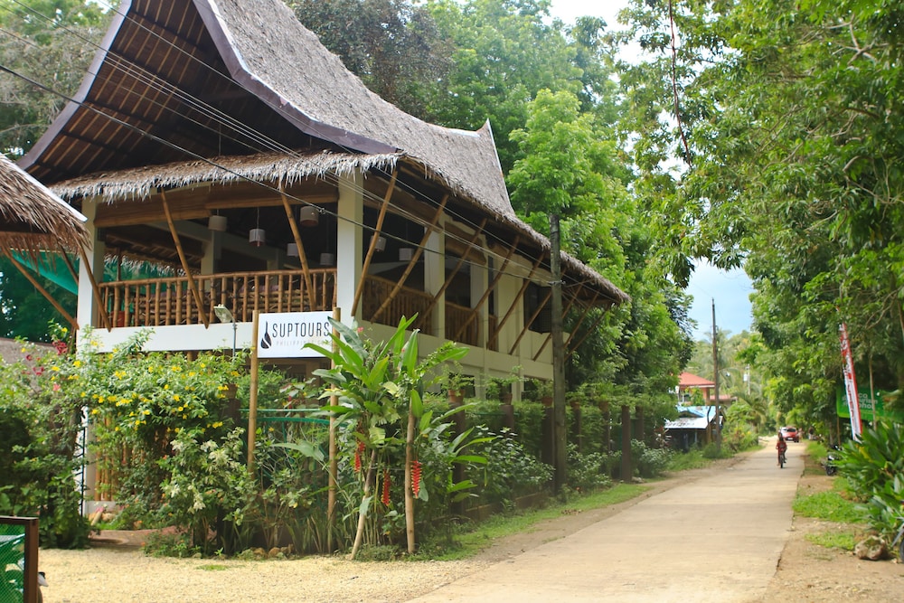 Fox & The Firefly Cottages
