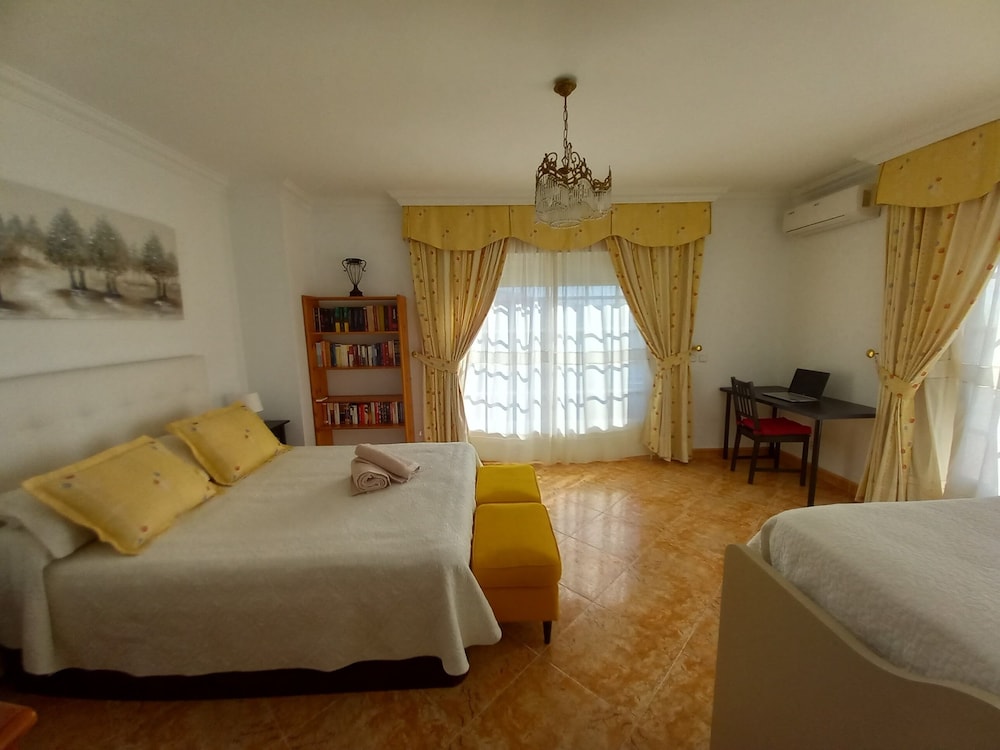 Casa Colina del Sol
