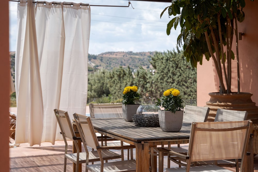 Calm Retreat Villa Lagonisi