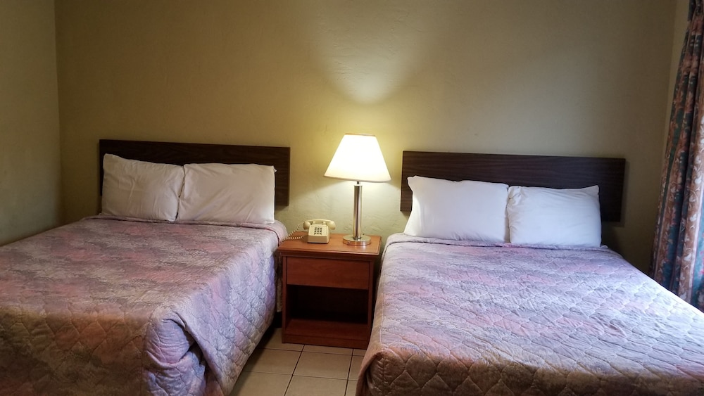 Roseburg Vacations - Quick Stop Motel - Property Image 5