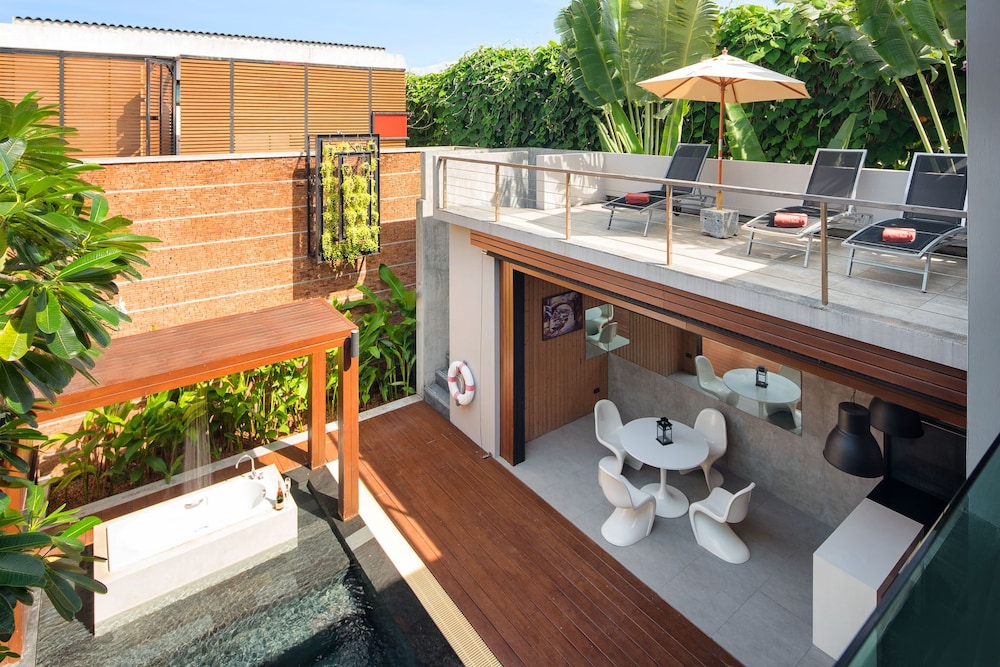 Pavilion Samui Pool Residence
