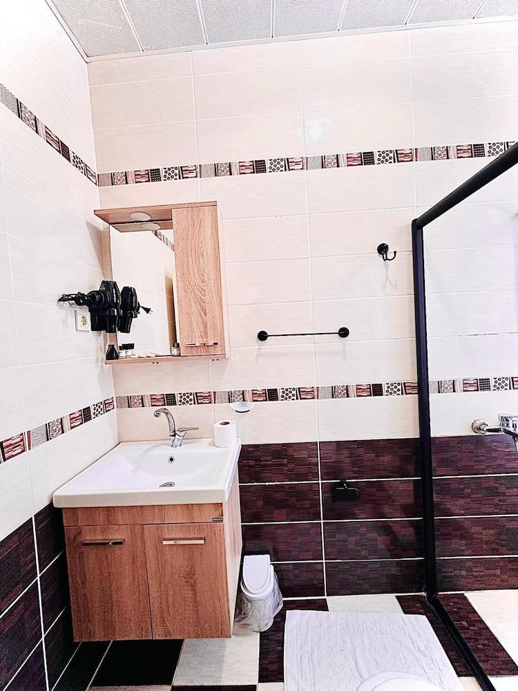 Alhambra Apart Otel - Image 75