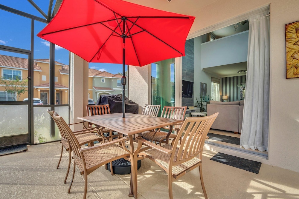 9008 PM - 5BD Serenity Villa: A Paradise Retreat