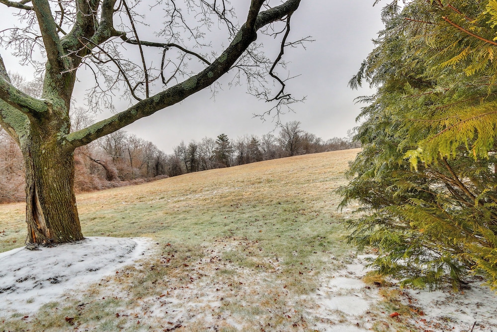9 Mi to Dtwn Gettysburg: Biglerville Getaway!