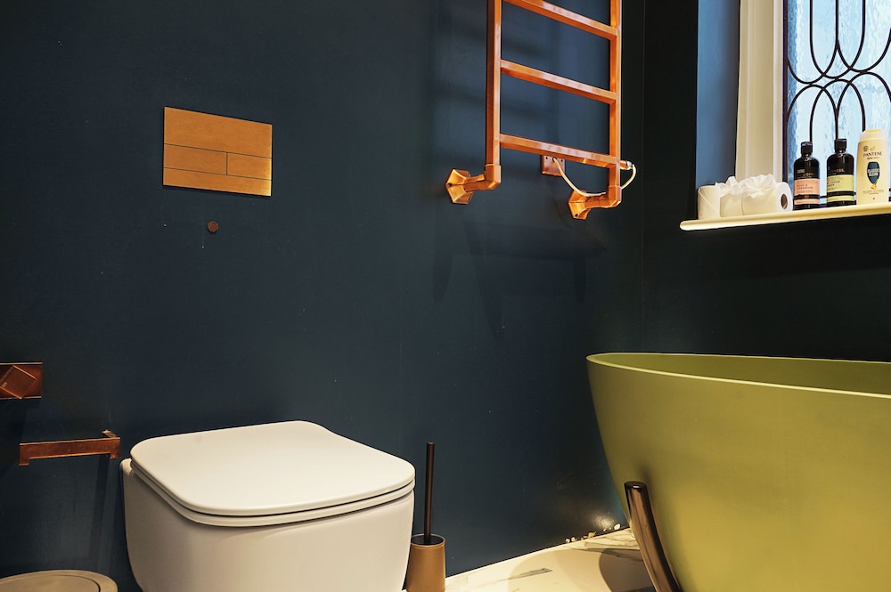 Ennismore Garden Flat