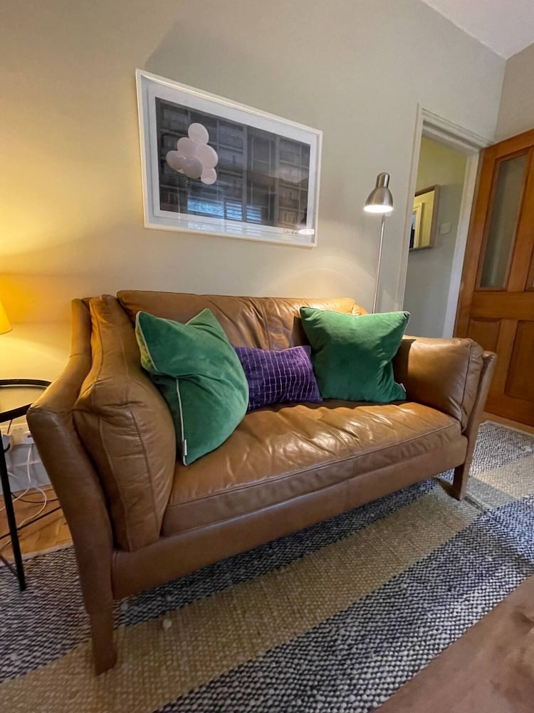 Beautiful & Cosy 2BD House - Southwark