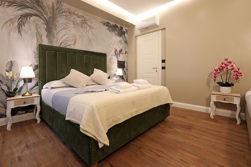 Liberty Rome Suites