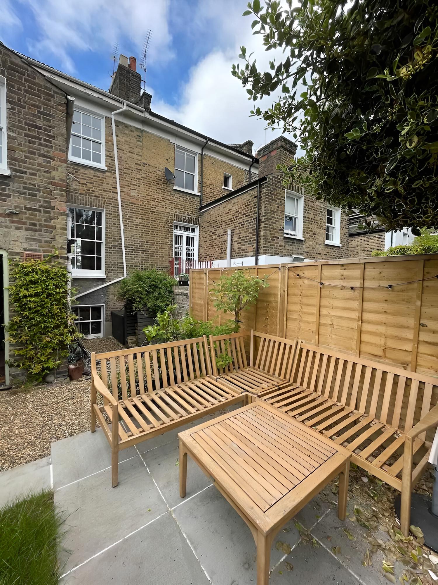 Incredible & Quirky 2BD Home With Garden - Hackney