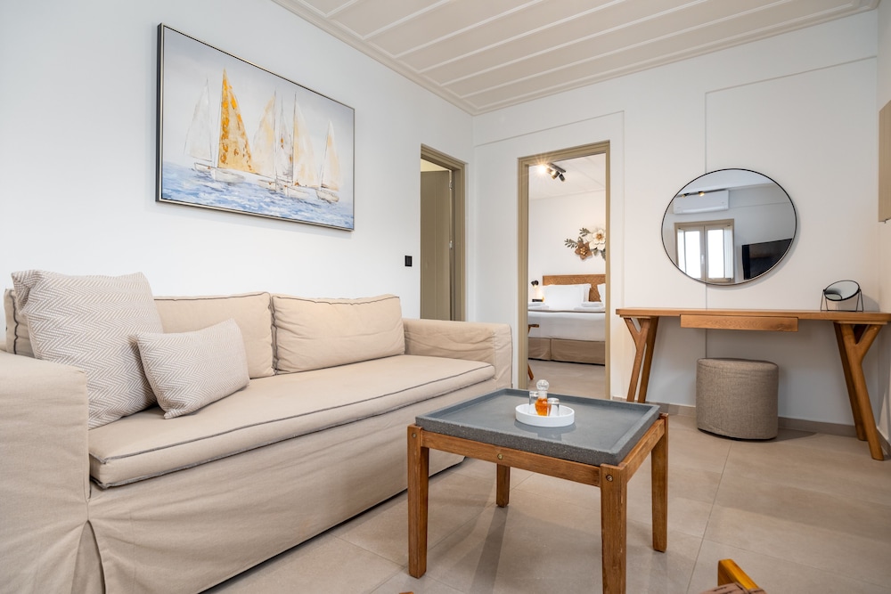 Soil Amorgos photo 3