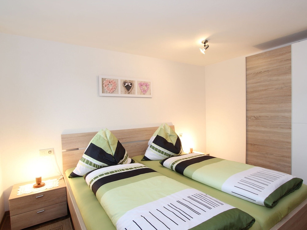 Apartment in Stuhlfelden Near Ski Lift view 3