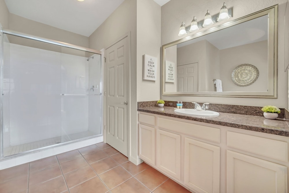 Family-friendly Condo With Pool, Hot Tub & Sauna