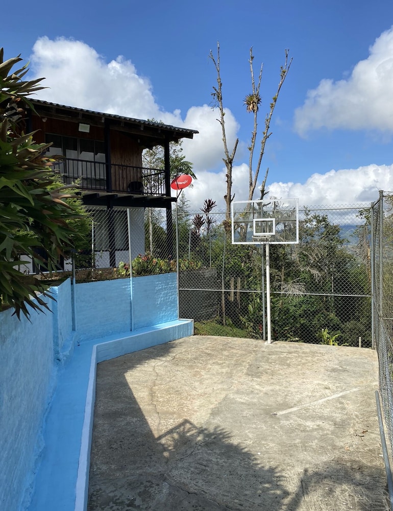 Finca Villa Maju km24