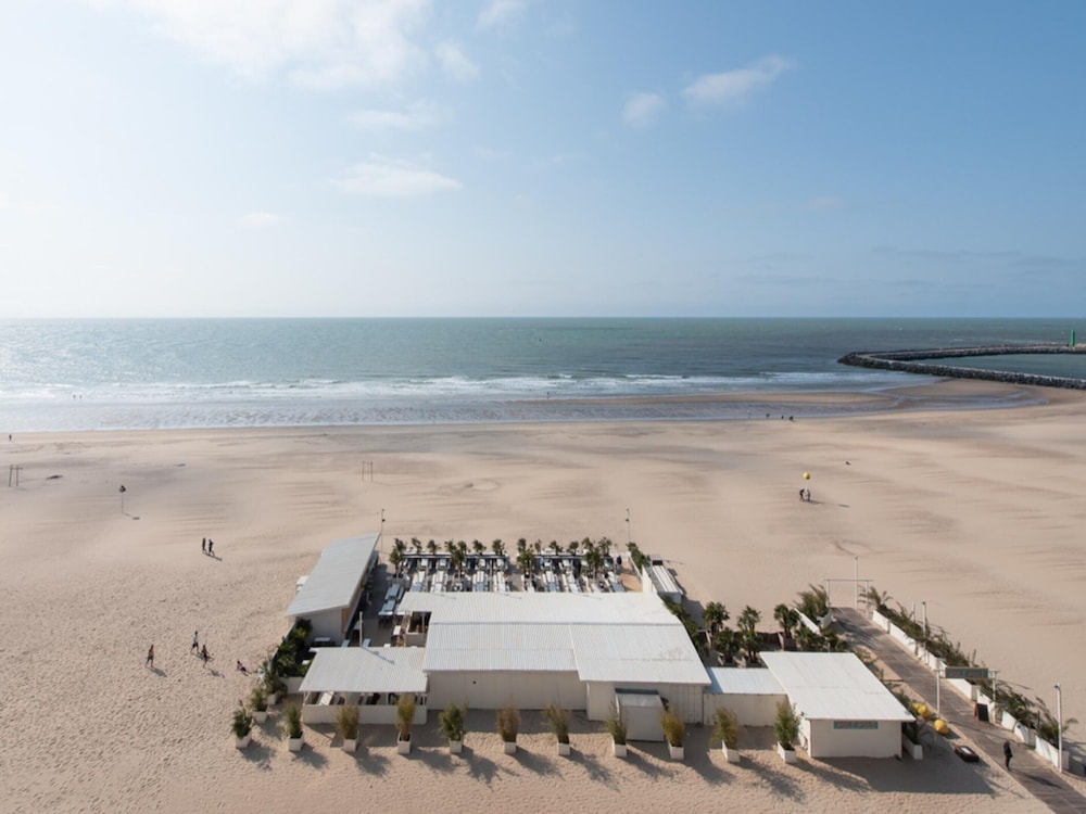 Apartment With sea View in Ostend